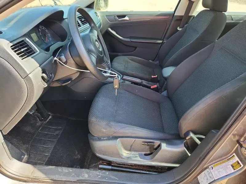 2014 VOLKSWAGEN JETTA BASE  