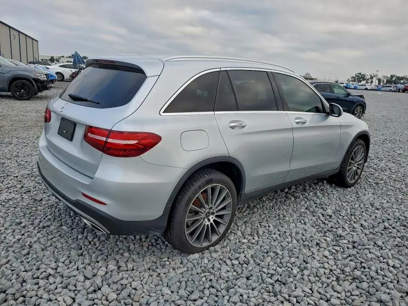 2018 MERCEDES-BENZ GLC 300  