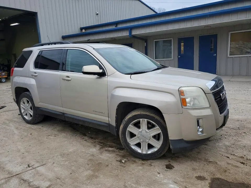 2010 GMC TERRAIN SLT  