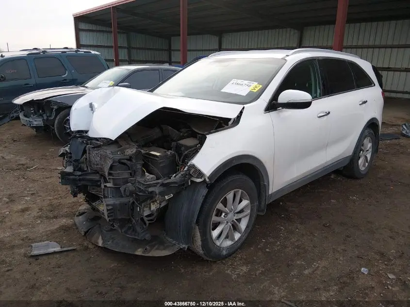 2017 KIA SORENTO 2.4L LX