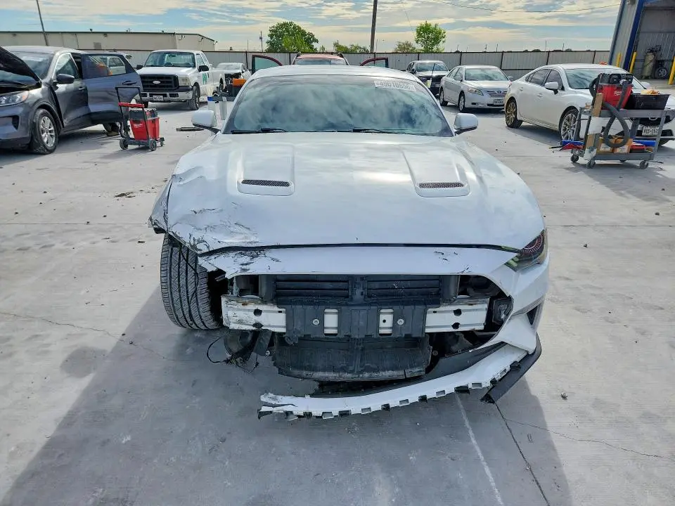 2019 FORD MUSTANG   
