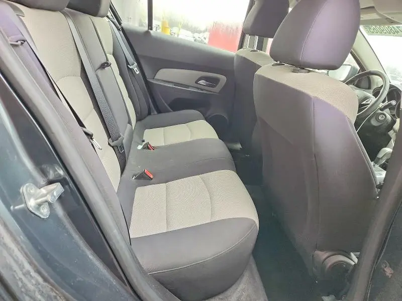 2013 CHEVROLET CRUZE LS  