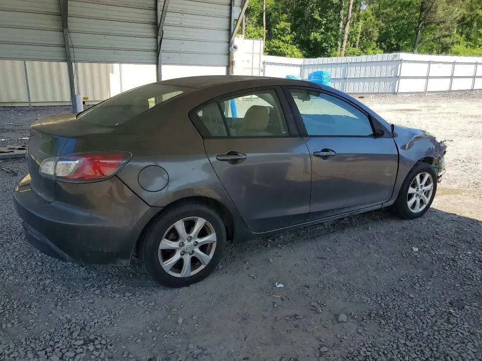 2010 MAZDA 3 I  