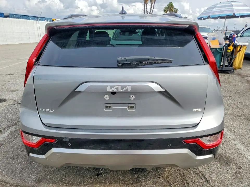 2023 KIA NIRO   