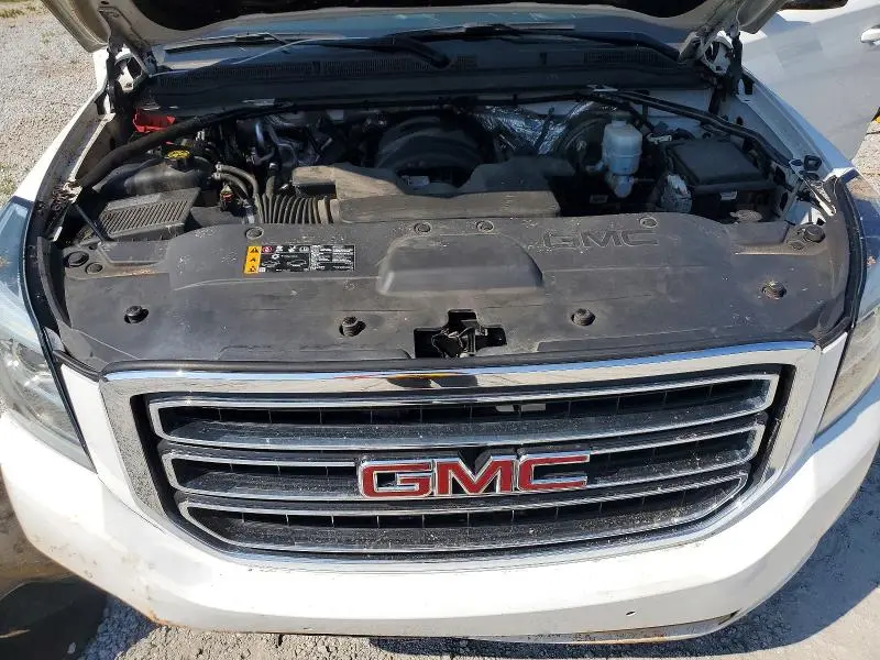 2018 GMC YUKON SLE  