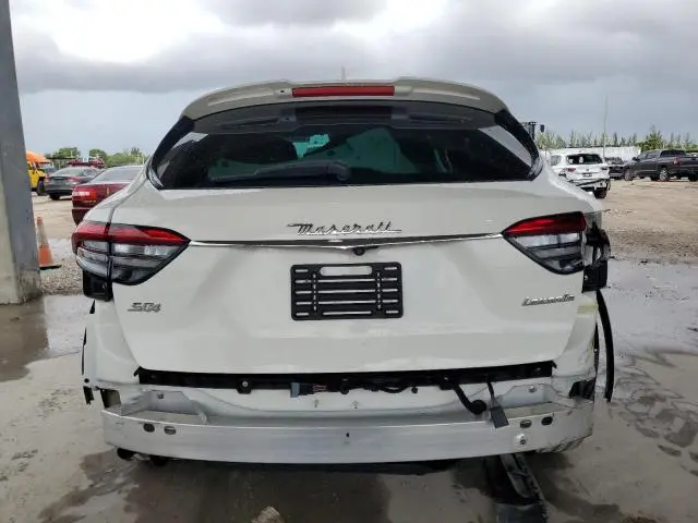 2021 MASERATI LEVANTE S SPORT  