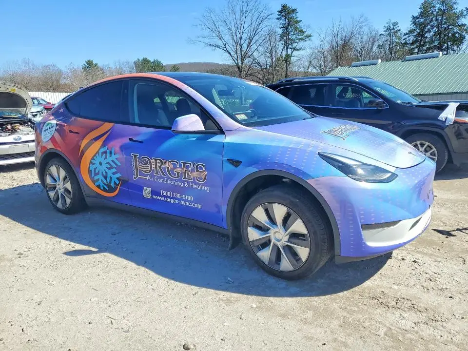 2024 TESLA MODEL Y   