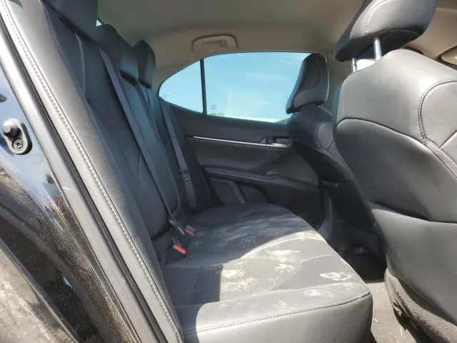 2024 TOYOTA CAMRY XLE  