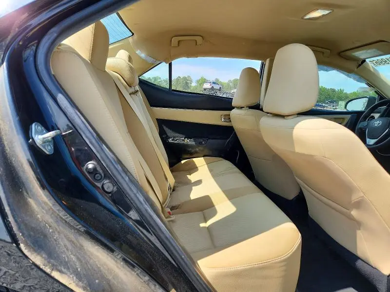 2019 TOYOTA COROLLA LE  