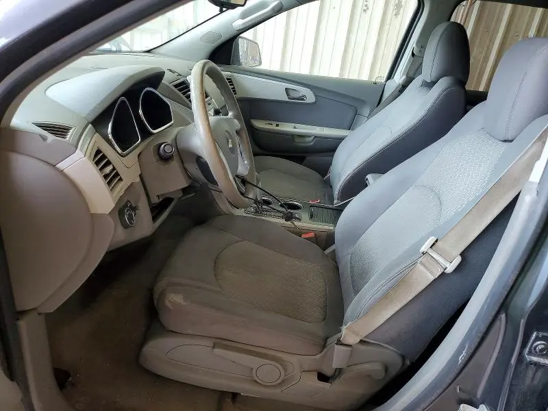 2012 CHEVROLET TRAVERSE LS  