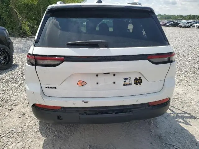 2022 JEEP GRAND CHEROKEE LAREDO  