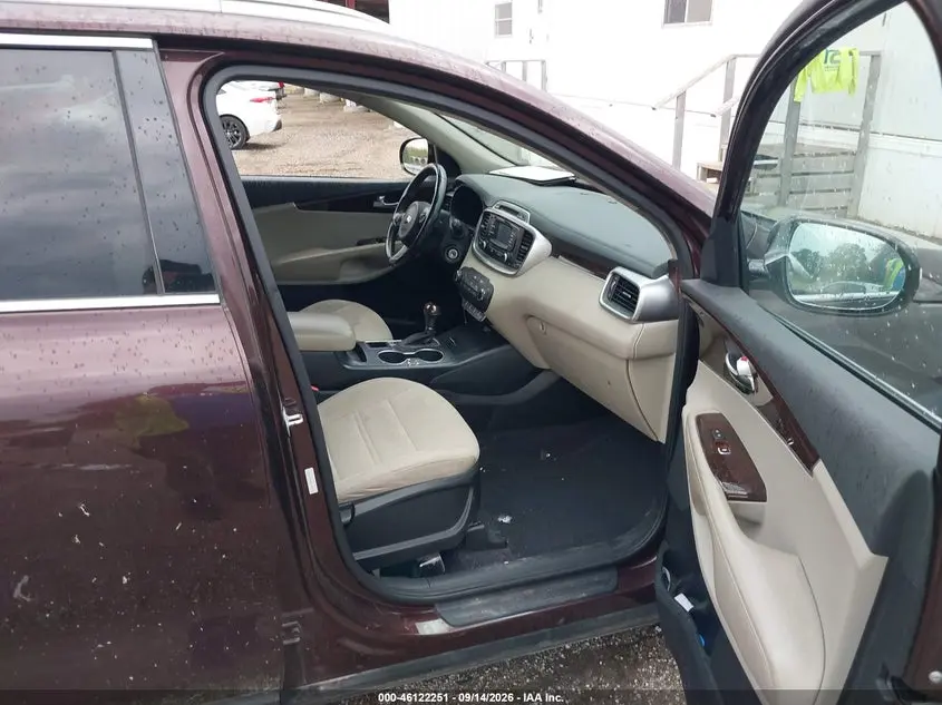 2016 KIA SORENTO 2.4L LX
