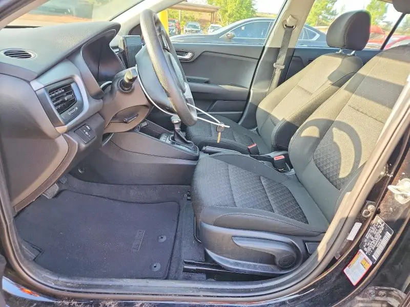2023 KIA RIO LX  