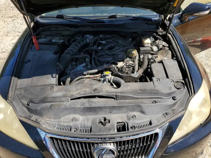 2011 LEXUS IS 250  