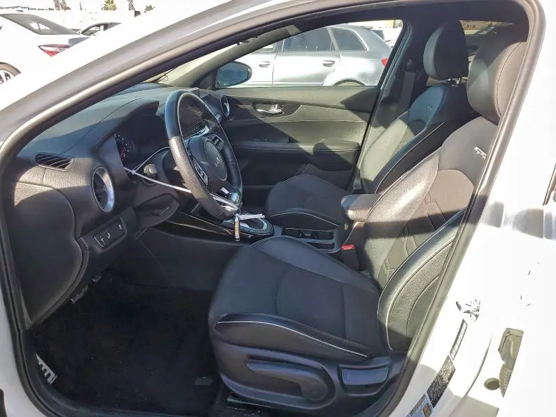 2022 KIA FORTE GT LINE  