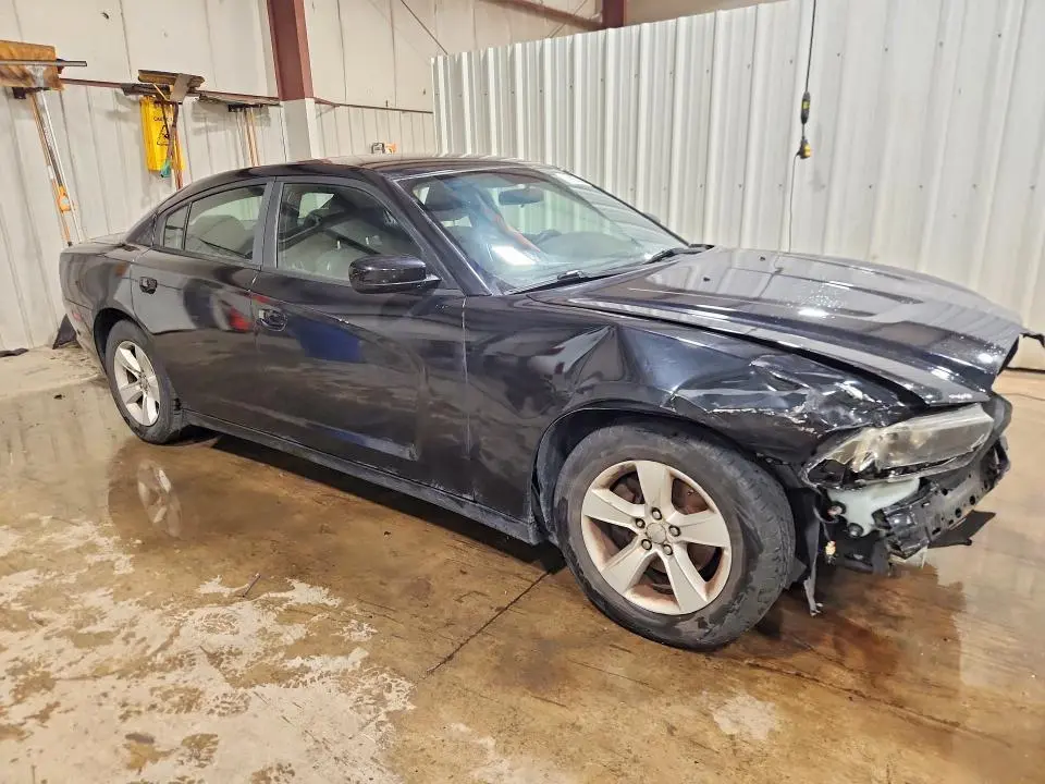 2012 DODGE CHARGER SE  