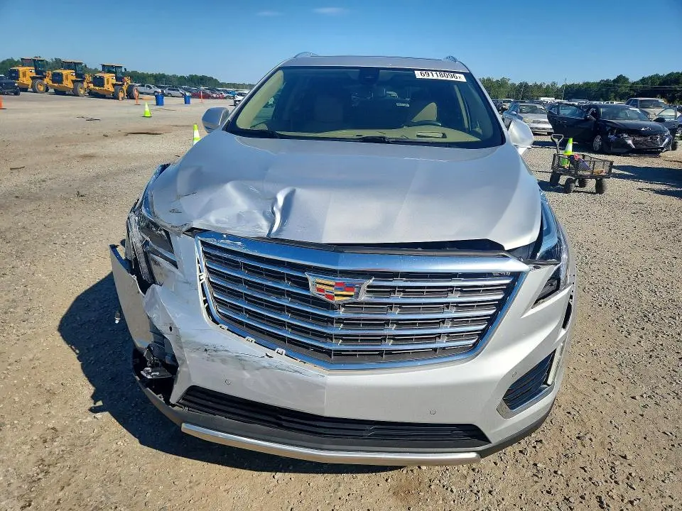 2017 CADILLAC XT5 PLATINUM  