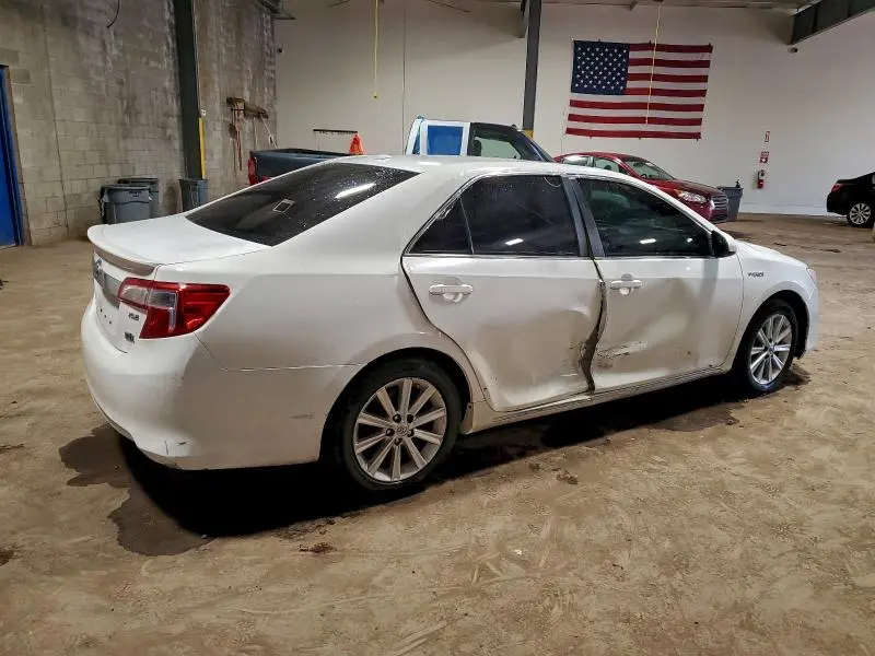 2014 TOYOTA CAMRY HYBRID  
