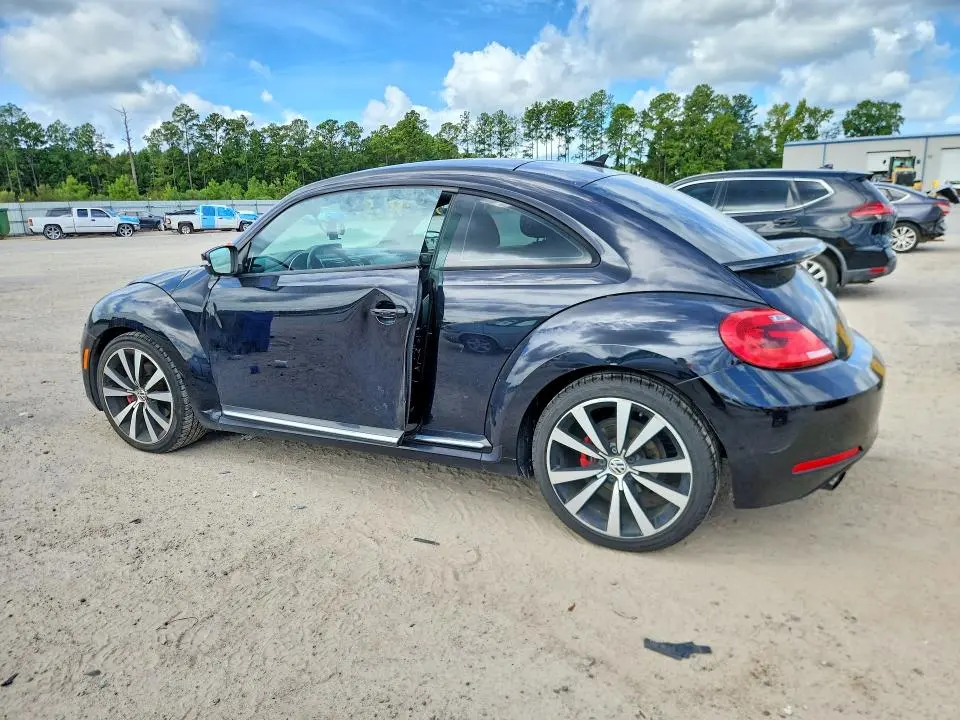 2012 VOLKSWAGEN BEETLE TURBO  