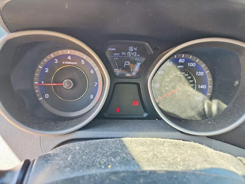 2012 HYUNDAI ELANTRA GLS  