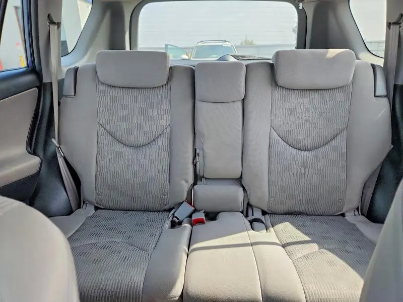 2010 TOYOTA RAV4 BASE  