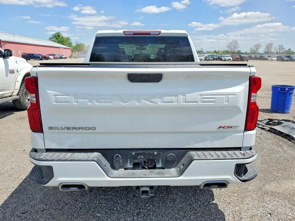 2021 CHEVROLET SILVERADO K1500 RST  