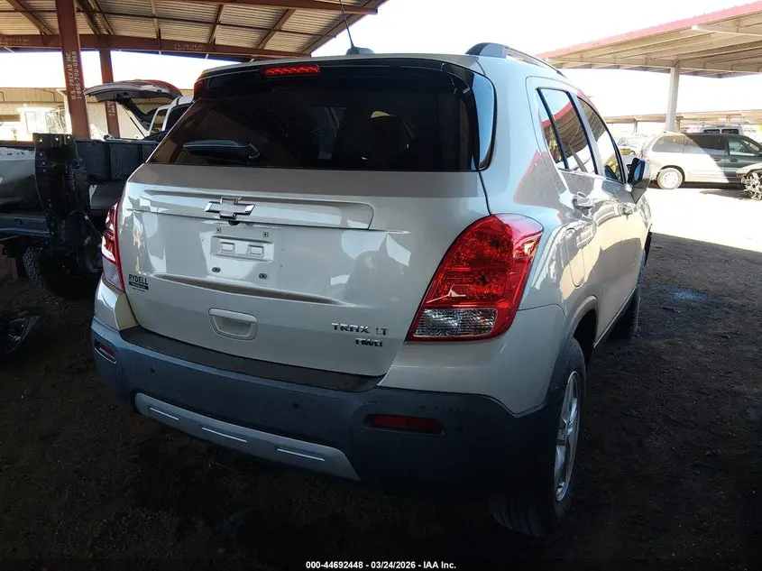 2016 CHEVROLET TRAX LT
