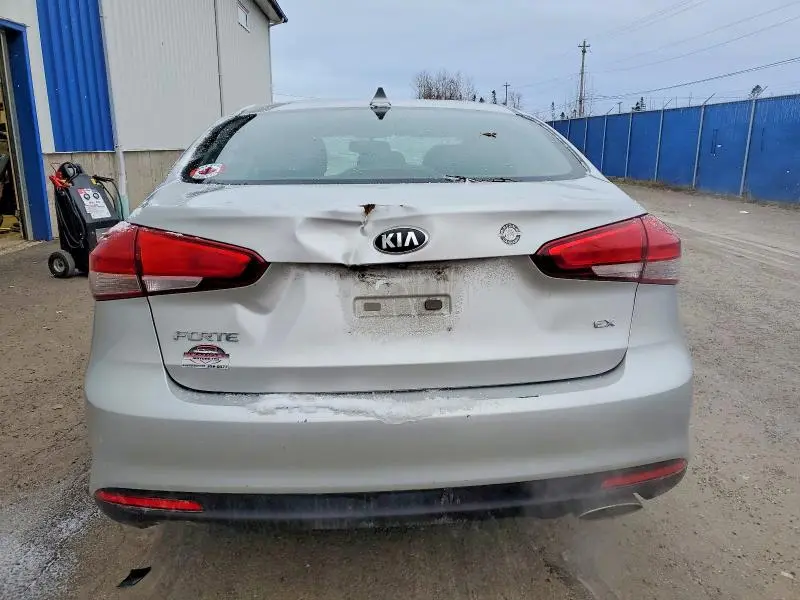 2017 KIA FORTE EX  
