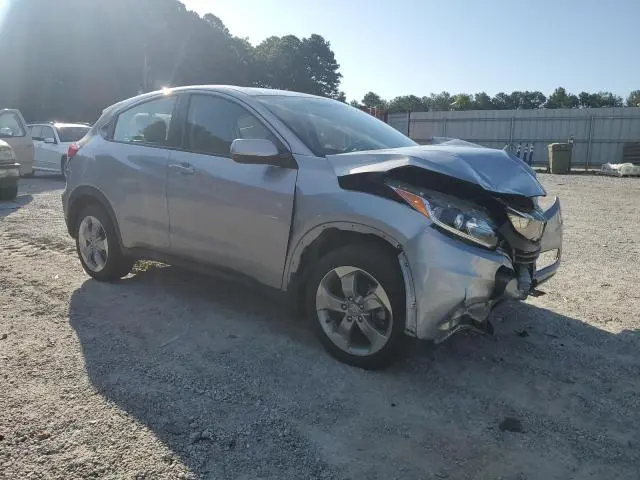 2022 HONDA HR-V LX  