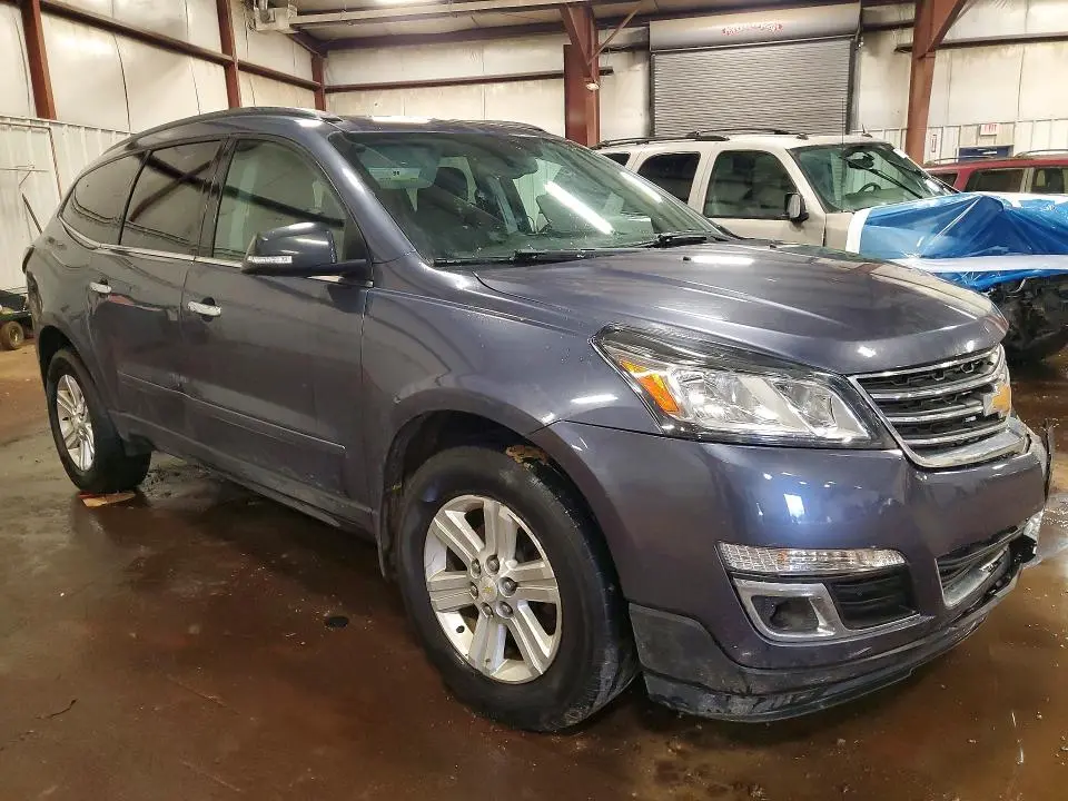 2014 CHEVROLET TRAVERSE LT  