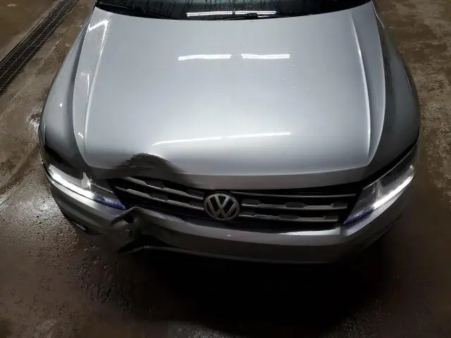 2020 VOLKSWAGEN TIGUAN SE