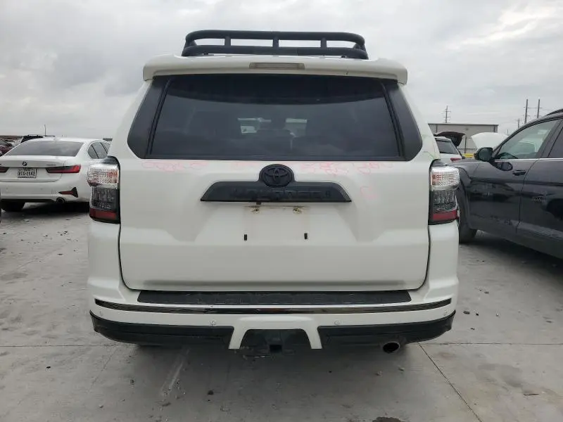 2020 TOYOTA 4RUNNER SR5/SR5 PREMIUM  