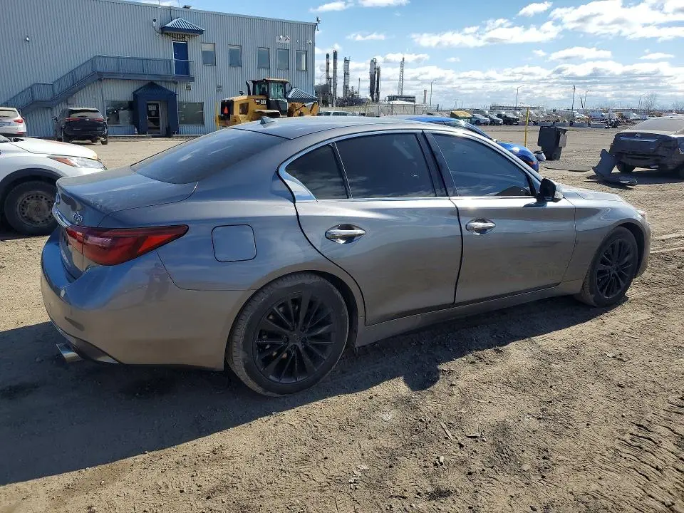 2022 INFINITI Q50 LUXE  