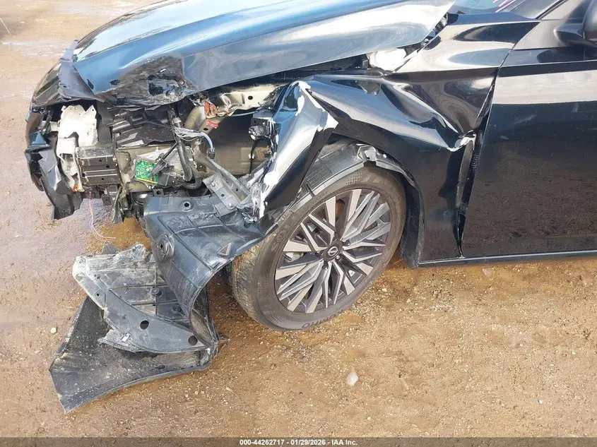 2025 NISSAN ALTIMA SV FWD