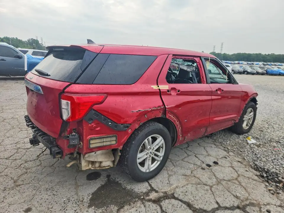 2021 FORD EXPLORER XLT  