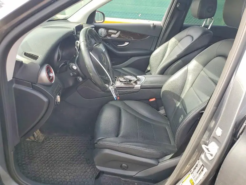 2016 MERCEDES-BENZ GLC 300 4MATIC  