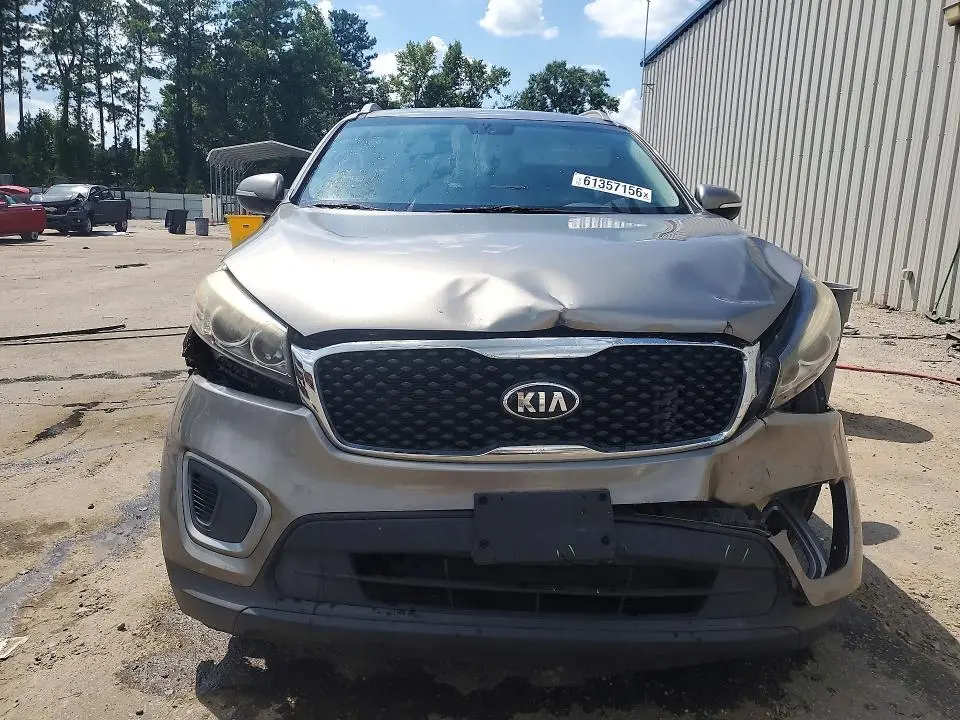 2016 KIA SORENTO LX V6  