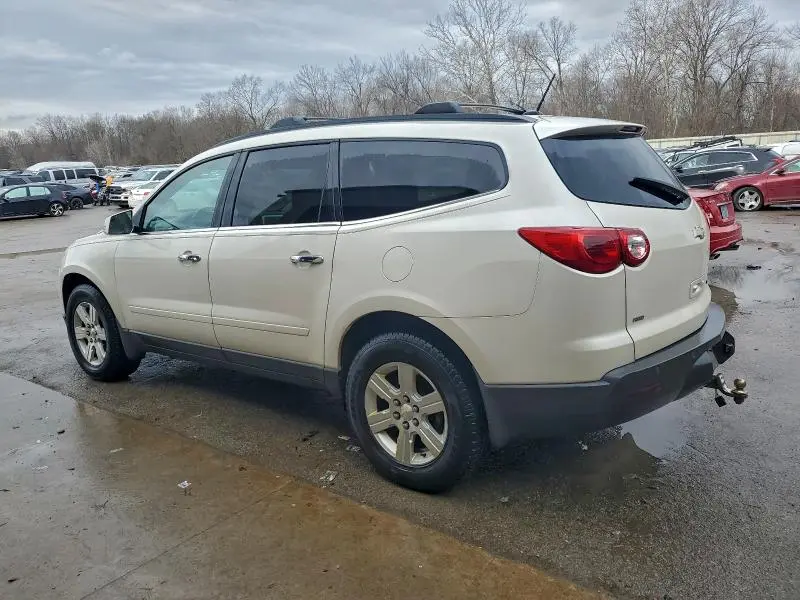 2011 CHEVROLET TRAVERSE LT  