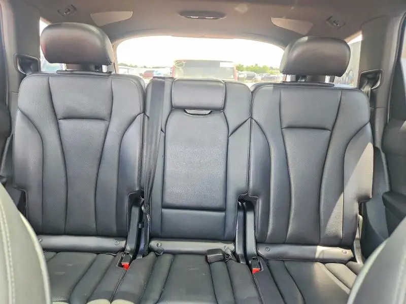 2017 AUDI Q7 PRESTIGE  