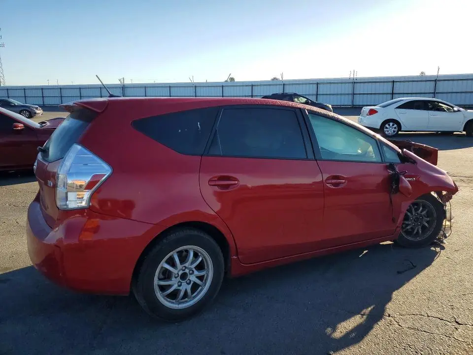 2012 TOYOTA PRIUS V THREE  
