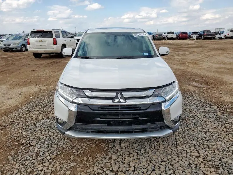 2017 MITSUBISHI OUTLANDER SE  