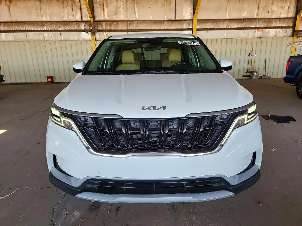 2023 KIA CARNIVAL LX  