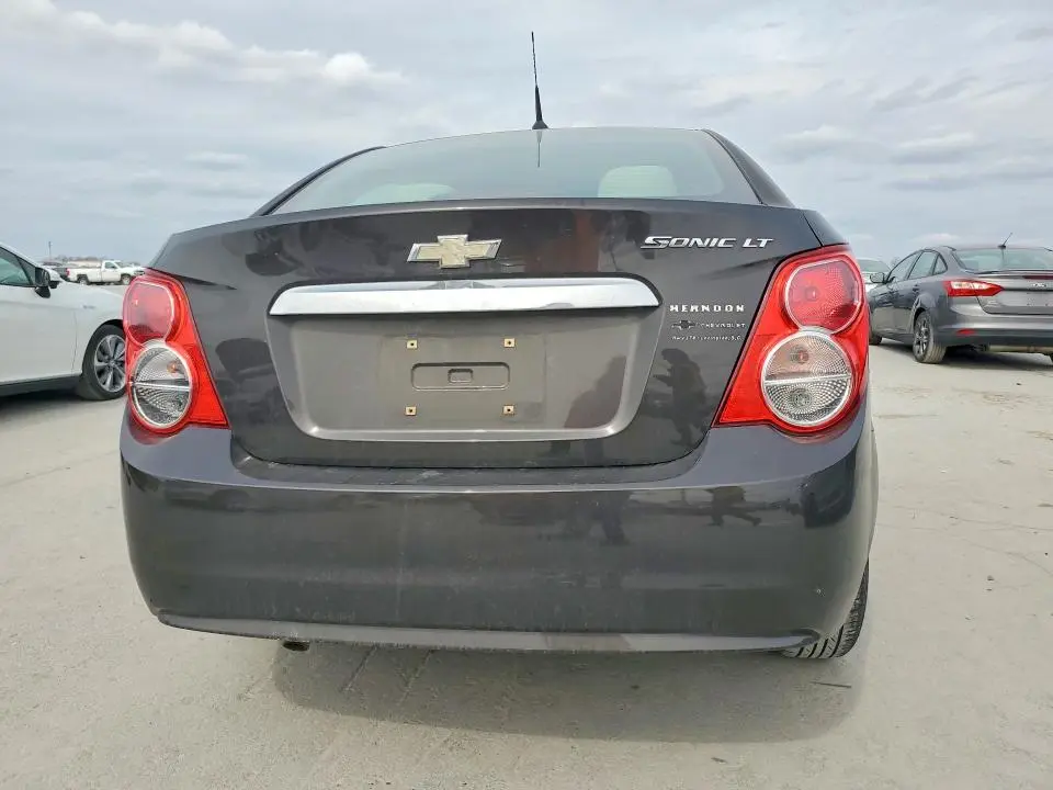 2013 CHEVROLET SONIC LT  