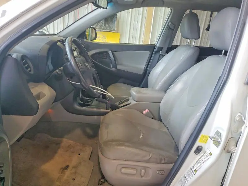 2011 TOYOTA RAV4 LIMITED  