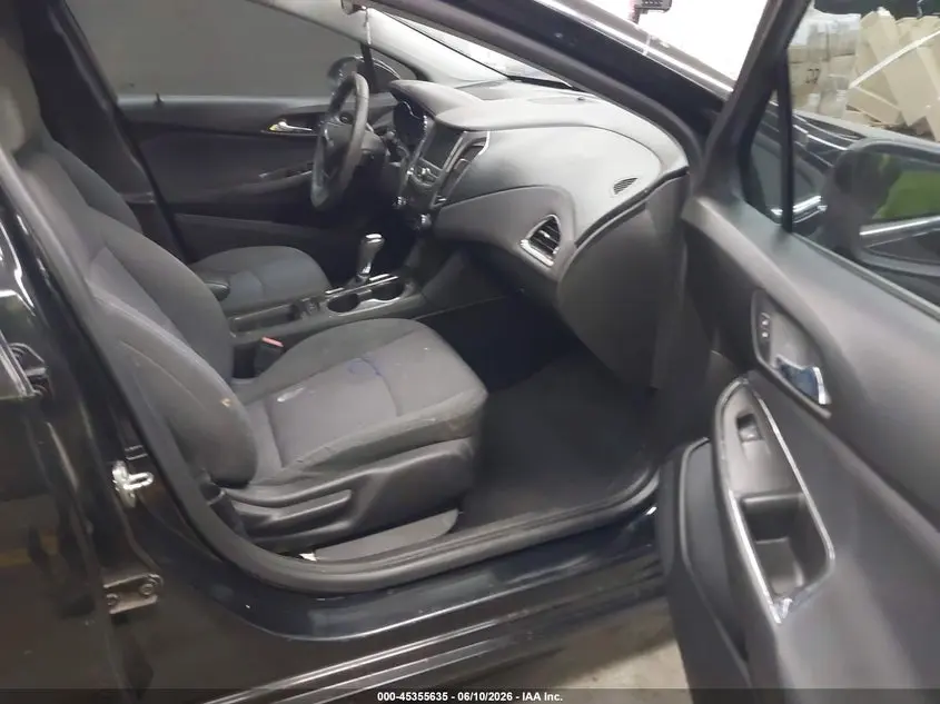 2019 CHEVROLET CRUZE LT
