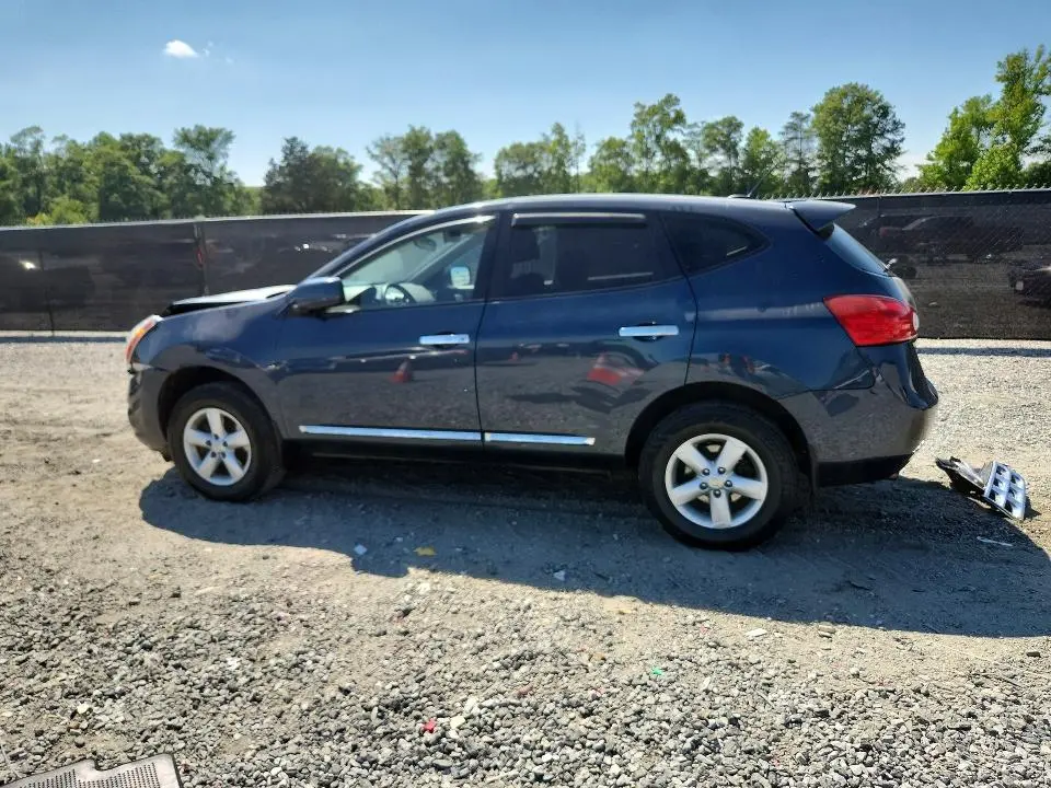 2013 NISSAN ROGUE S  