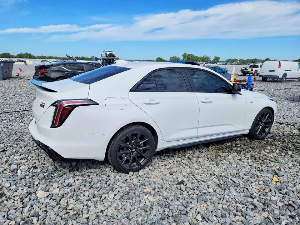 2025 CADILLAC CT4 SPORT  