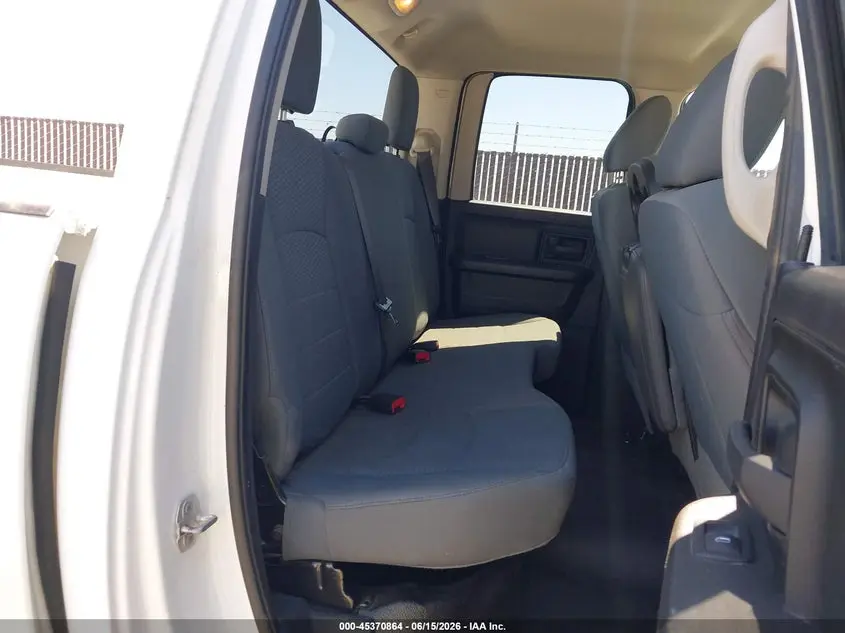 2019 RAM 1500 CLASSIC TRADESMAN  4X4 6'4 BOX