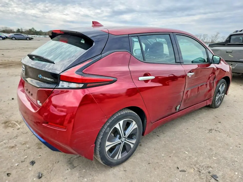 2021 NISSAN LEAF SL PLUS  
