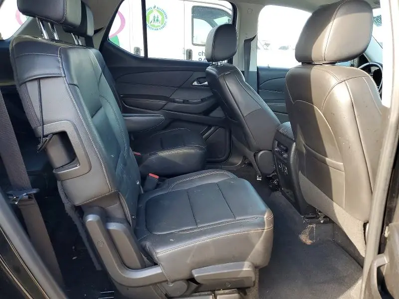 2020 CHEVROLET TRAVERSE LT  